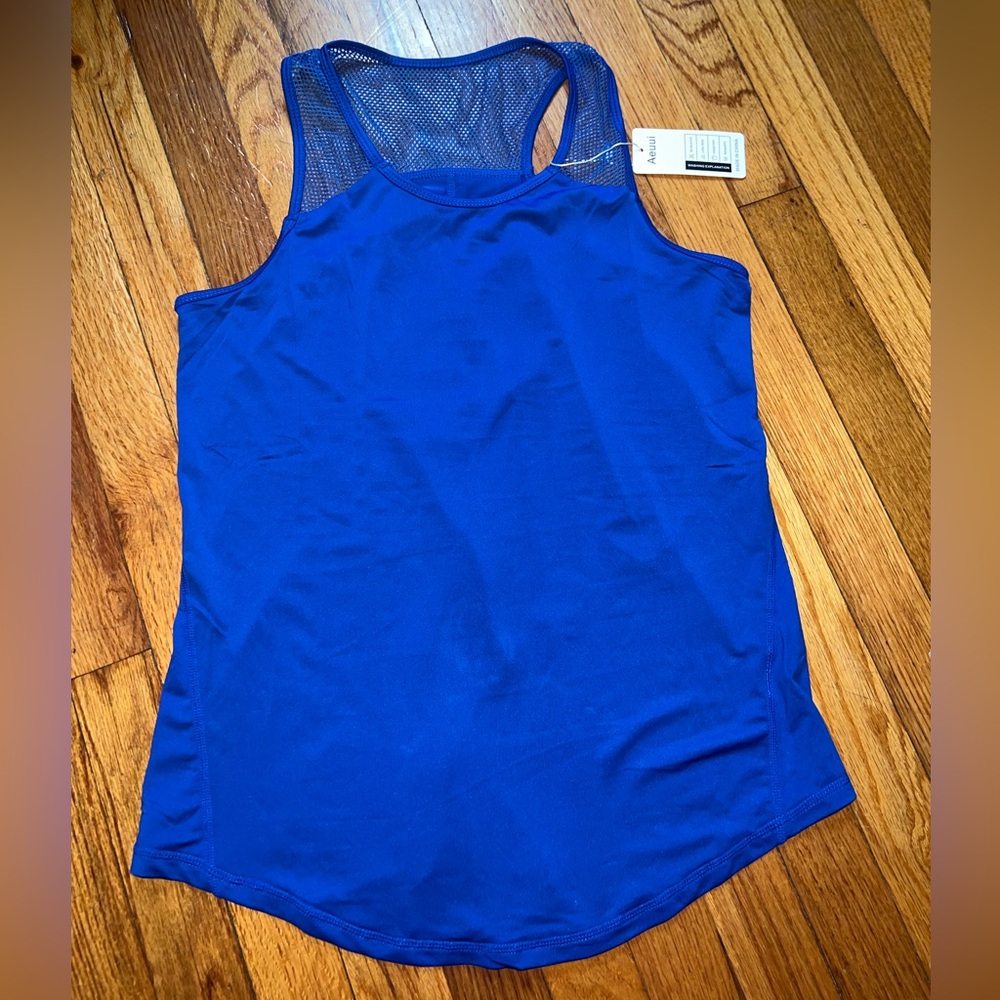 Aeuui Brand- sized M tank top